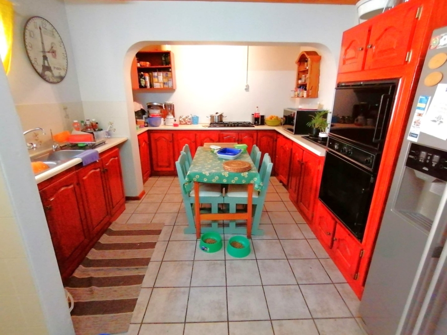 5 Bedroom Property for Sale in Pellissier Free State